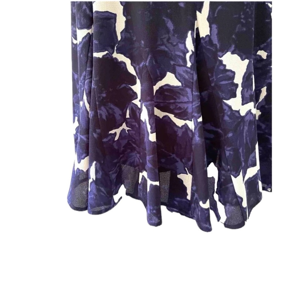 TALBOTS Fit & Flare Sleeveless Flounce Bottom Dress in Blue / White Print Size 2 - Picture 6 of 10
